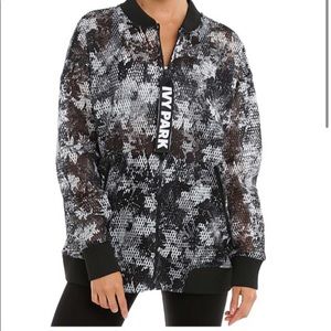 Ivy Park Mesh Jacket NWOT Size Medium